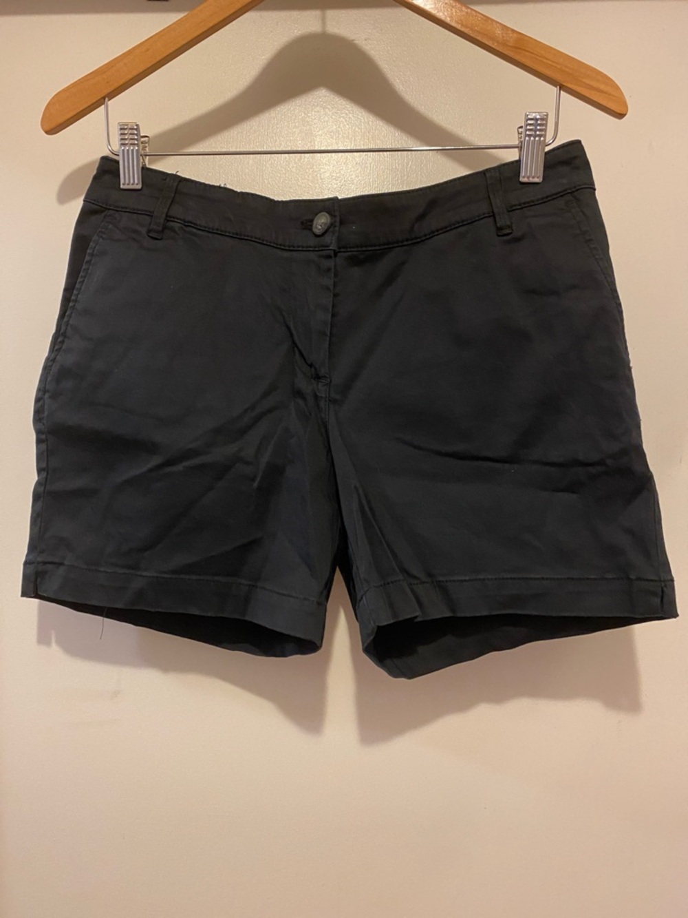 Tommy Bahama Black Casual Bermuda Shorts